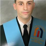 Profesor que imparte todas las áreas de educación primaria